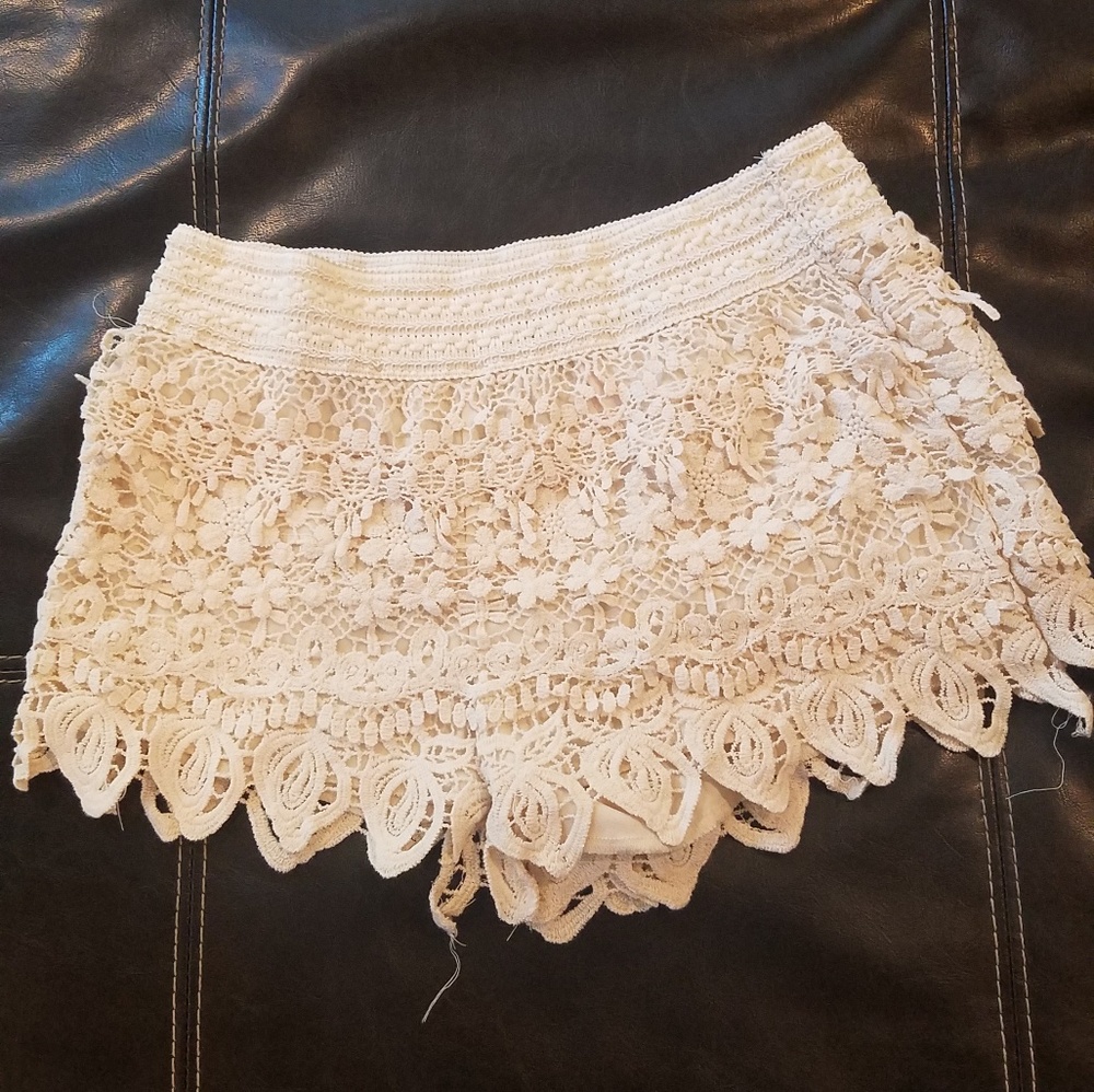 Lace shorts